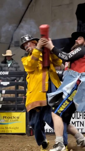HANGING HORSES on Instagram: "Fun fact about Denis Halstead (7x Canadian Pro Rodeo Entertainer of the Year, 2x Canadian Finals Rodeo Clown/Barrelman) - he used to be a firefighter! @dennis.halstead . . . COWBOYS/CONTRACTORS: DM or tag yourselves for credit! RIDERS: DM for videos! $15CAD each full HD - full speed, or full slow motion 🔥 #rodeo #gh5 #rodeowrecks #canadianrodeo #albertarodeo #prorodeo #buckinghorses #westernlifestyle #rodeolifestyle #buckingbulls #cowboyphotos #rodeovideography #pr