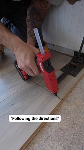 367K views · 840 reactions | I'm installing floor correctly and I've been doing this for over 10 years and no one does it this good! Home improvement project DIY tips and tricks #carpentrytips #construction #contractor #tipsandtricks #HomeImprovement #hacks #carpentry #builder #deck #tools #diy | Your Favorite Contractor | Facebook