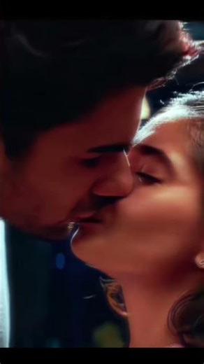 Hot actress Anushka Sen sexy kiss smooch scene #viral #trending #shorts