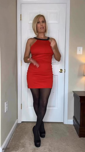 #sharethisreel www.loripoling.com #vibes2025 #loripoling #bikini #silk #ModelVibes #bikinimodel #heels #girl #fabover40 #stockings #reddressalert | Lori Poling