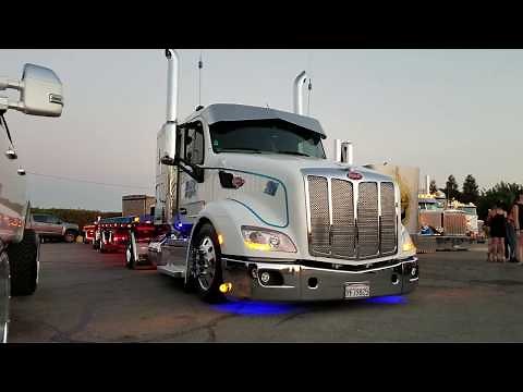 Custom Peterbilt 579