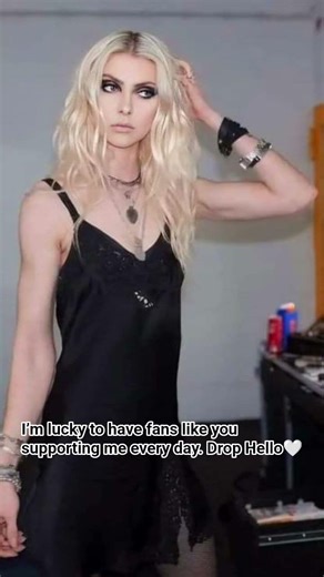 #music #taylormomsen #singer #songwriter #model #actress #adventure #viral #stlouis #missouri