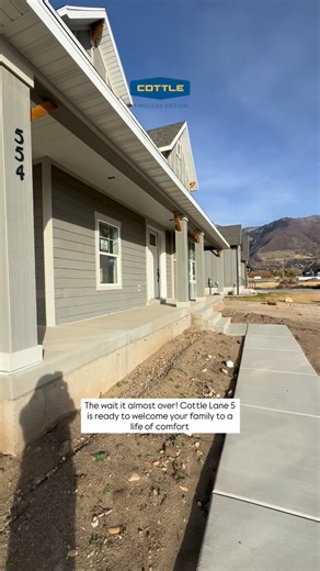 The most anticipated phase of Cottle Homes in Farmington is nearly complete, and it embodies everything you’ve been waiting for! ✨ Cottle Lane 5 delivers on our promise of classic, enduring quality. These homes feature functional floor plans designed to optimize daily living, ample space for generations, and gorgeous interiors filled with natural light. You'll enjoy: Timeless Design & Colors: Beauty that lasts, minimizing the need for constant updates. Prime Farmington Location: Direct access to