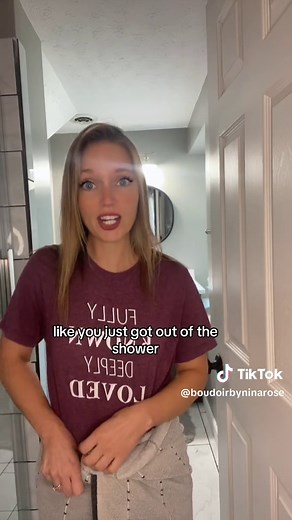 Spicy Bathroom Selfies: Seductive Poses to Spice Up Your Feed