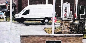 Fake delivery driver robs Taylor Mill residents at home, police say