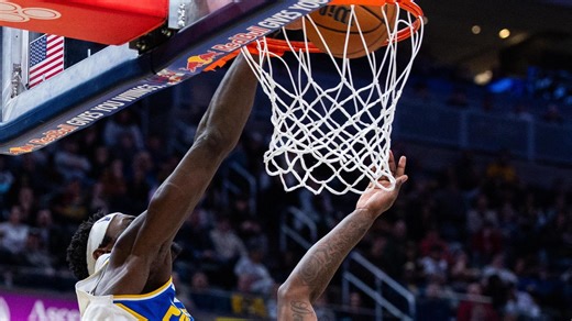 Pascal Siakam throws down highlight-reel slam