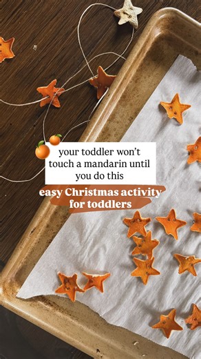 How cute?! SAVE to use up those mandarin peelings! 🍊 Some toddlers loveee mandarins, while others won’t ever touch them 🥲 And it feels so defeating when you’re like “dude it’s gooood just try it!” But it truly can take so many exposures until a toddler feels comfy confident to try a bite! Snack activities like this gets them touching the food in a casual way, builds familiarity, and even the opportunity for them to take a nibble during the process 🥹 (don’t forget to SHOW them how to eat it to