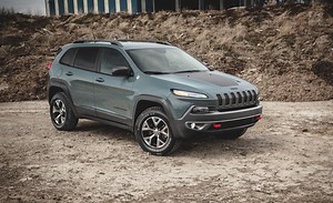 2014 Jeep Cherokee Trailhawk V-6