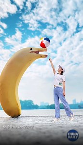 616K views · 16K reactions | A netizen creates interesting photos when she plays with depth of perception, making herself and others appear tiny in the fruit and vegetable kingdom! #ChinaStory | China Daily | Facebook