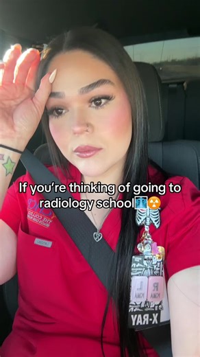 •Growing field •High paying •Great work-life balance •Patient interaction •Travel opportunities.. Just do it #radtechstudent #radtechlife #radiologystudent #xrayschool #xraystudent