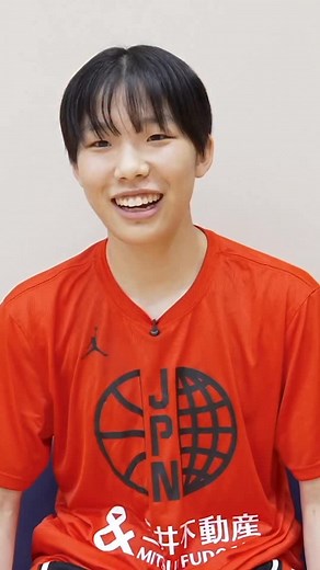 日本バスケットボール協会(JBA) on Instagram: "🇯🇵選手紹介🇯🇵 女子U16日本代表 ・小林 蘭（四日市メリノール学院高校1年／F／174cm）に16の質問をやってみた！ FIBA U16女子アジアカップ2025は9/22(月)開幕🔥 🏆FIBA U16女子アジアカップ2025 📍マレーシア・スレンバン 📅9/22-28 🆚予選グループフェーズ 9/22シリア・9/23中国・9/24ニュージーランド（いずれも17:30開始） 📡FIBA公式YouTubeで生配信 #AkatsukiJapan #高校バスケ #バスケで日本を元気に #日本一丸 #U16AsiaCupWomen"