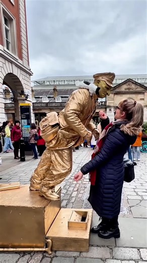 When a Ring is Too Much… Even for a Statue 🤯🤣