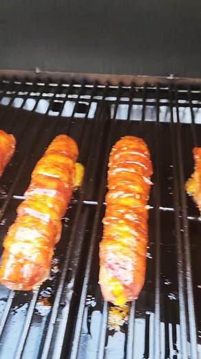 GameDay dogs!! #fypシ #ohyeah #nathanshotdogs #tailgate #gobucks #oklahomajoe