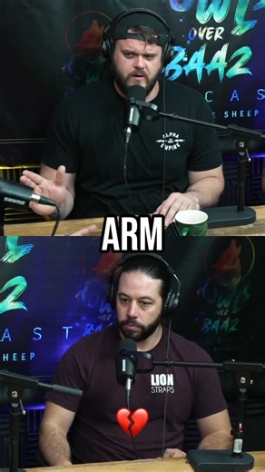 Howls over Baaz on Instagram: "Arm Wrestling Injuries: Tendon Pops & Muscle Tears Ever wonder what happens when bicep tendon breaks? It’s not pretty. The muscle rolls up, and it’s never the same. The connection breaks, and the muscle climbs up to the shoulder. That’s crazy! Have you ever seen anything like that? #biceptendon #musclebreak #anatomy #tendoninjury #armwrestling"