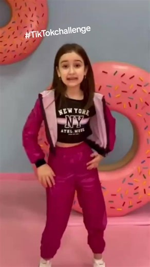 Managed by Adults 18 ( Mom ) Dance Challenge Tik Tok #adelabors #tiktokchallenge #fyp #foryou #viral #fyp