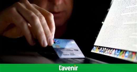 Les arnaques en tous genres se multiplient sur internet et par SMS: comment repérer les messages malveillants et éviter de se faire escroquer?