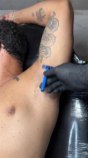 🕷️🕳️ Would you dare? Realistic tarantula tattoo. #asmr #tattoo #spiderman | Stevotat2