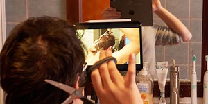 Haare selber schneiden: Video-Anleitungen für den Haarschnitt zu Hause