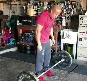 🤳 CrossFit Weightlifting ... Everyone needs a little space; similarly, so does the bar. Stop being so smothering! . One of the more common adjustments we make with novice lifters is how close they stand in relation to the bar. Often times, the athlete stands too close to the bar creating a very vertical shin and their weight far back in the heels in the setup. This is fine and encouraged for a deadlift, but the snatch and clean are slightly different. We need more balance across the feet. Being