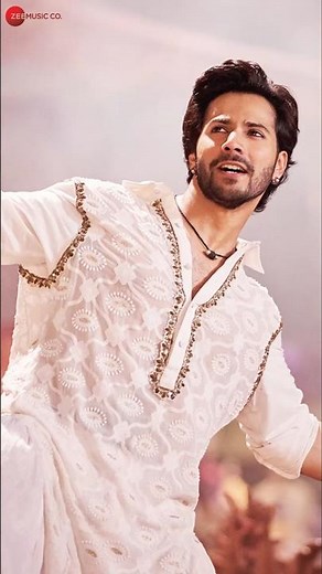 #FirstClass #Kalank #VarunDhawan #AliaBhatt #KiaraAdvani #ArijitSingh #Pritam #AmitabhB #Shorts