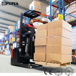 [Hot Item] Easy to Operate in Narrow Aisle Warehouse Raymond Technology 700kgs Man up Order Picker