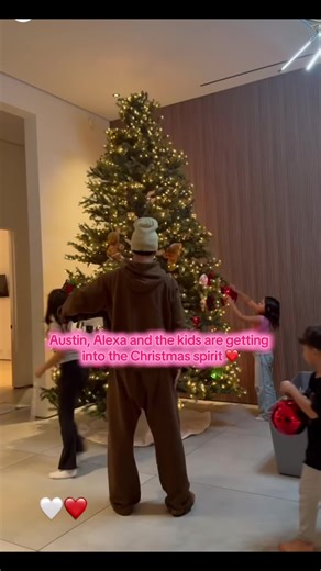 Love that Alexa is with them and Lai lai being a daddy’s girl 🥹🩷 #alexamal #austinmcbroom #fypシ゚viral #fyppppppppppppppppppppppp #catherinepaiz