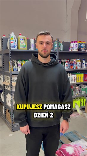 Dzień 2 akcji Kupujesz - Pomagasz 🐾Podsumowanie weekendu (10.02-12.02): łącznie 40 zamówień na TuttoExpert.pl | Każde zamówienie to coś więcej niż zwykłe zakupy 1% trafia do @🐕‍🦺Azyl pod Kotomyszem🐈‍⬛♥️ W tym filmie pokazujemy jedną z Waszych ulubionych marek: Königliche Wäsche i ich proszek do prania 10 kg uniwersalny za 60 zł nawet na 143 prania! #kupujeszpomagasz #tuttoexpert #proszkidoprania #zakupyonline #azyl