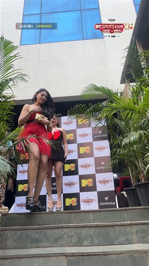 Splitcoins might get you a partner… but it can’t buy you civic sense 😡🔥😏 #InstaxFujifilm presents MTV Splitsvilla X6 Co-powered by #Sofy, #NEWME, #Envy Perfumes and #Philips Body Groomer. Every Fri, Sat & Sun at 7PM on MTV India and JioHotstar. #PyaarVsPaisa #SplitsvillaX6PyaarVsPaisa #MTVSplitsvillaX6 #MTVSplitsvilla #MTV #Splitsvilla16 #MTVSplitsvillaX6 #MTV #SplitsXtrend #Splitsvilla #Uorfi #Keona [MTVSplitsvillaX6, MTVSplitsvilla, MTVSplitsvilla16, PyaarVsPaisa, SplitsvillaX6PyaarVsPaisa]