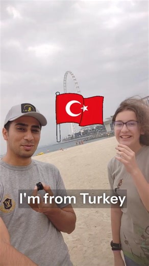 A quick beach interview with a girl from Turkey. I asked her 3 simple questions. 🇹🇷❓🇦🇪