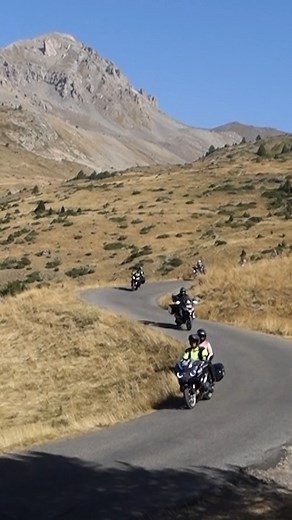 Trust us: The Edelweiss AMA Alps Challenge is an experience you won‘t want to miss. 😎 Join us on this epic ride! 🤘 ➡ Full video here: https://youtu.be/7SsZnZ_U3x0 | Edelweiss Bike Travel