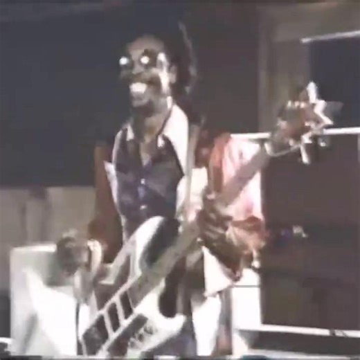 Bootsy Collins Breaks Down The Funk