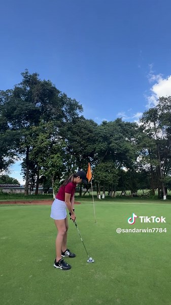 The first golf course in September ，I got a tan🌝🌝🌝