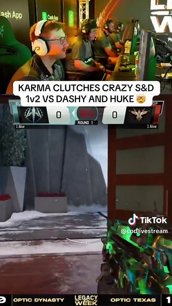 Epic Call of Duty 1v2 Moment Against Dashy and Huke