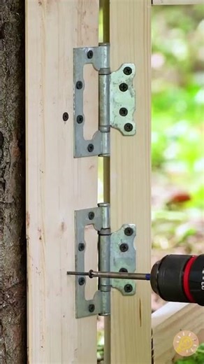 🌳 Wir Haben Einen Holztisch Um Einen Baum Gemacht 🌳