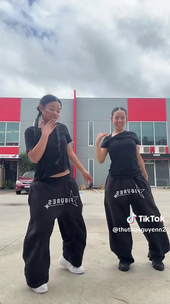 Nonchalant Attitude: Embracing Relaxation in Life