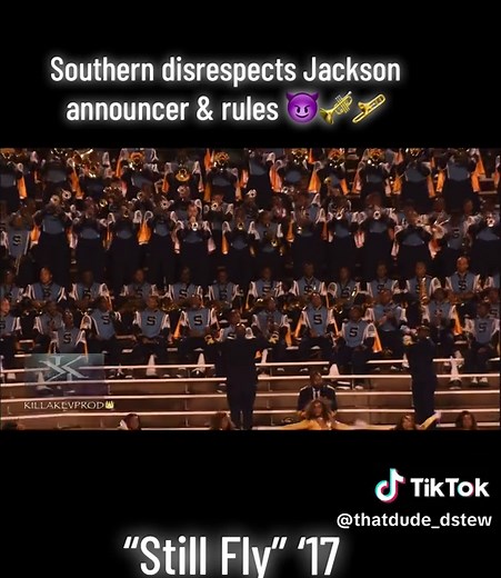 Iconic moment in BoomBox Classic history. #BoomBoxClassic #HumanJukebox #band #sonicboom #xyzbca