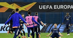 Arsenal fans celebrate Mislav Orsic's role in Tottenham's Europa League exit