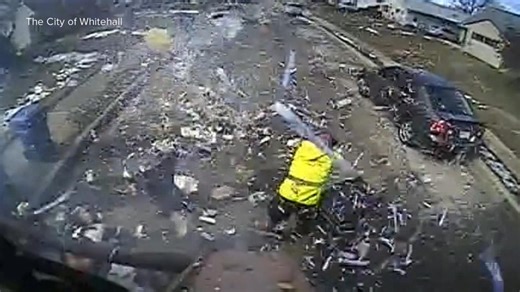 Oxygen tank explodes in garbage truck