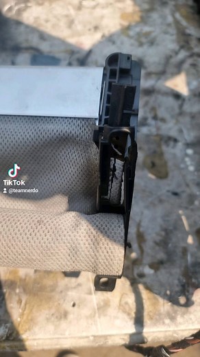 Sunroof service ‼️🤟 Polo 6 gti 🔛 Wind deflector replacement Sunroof shade replacement remember it's hot 🔥 Mechanism replacement Full service was done ✔️ Coming all the way from limpopo 🙏❣️💦 | Team nerdo