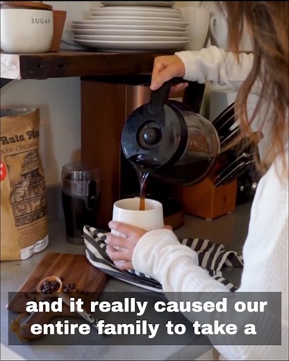 Prymal’s sugar-free coffee creamers taste SO MUCH BETTER than traditional creamers & are actually healthy for you too. They come in incredible flavors like Pumpkin Spice, Santa's Cookies & Butter Pecan–all of which are: ✅Rich in flavor ✅Super creamy ✅Sugar-free with no aftertaste ✅ ZERO corn syrup solids or hydrogenated vegetable oil🙅‍♀️ If you’ve been looking for a clean creamer that actually tastes great, Prymal was made for YOU! | Prymal