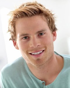 What if you look like your favourite celebrity? Try our new morphing tool to find out! | FaceApp