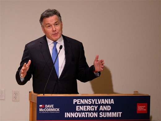 McCormick tours BAE Systems plant in York