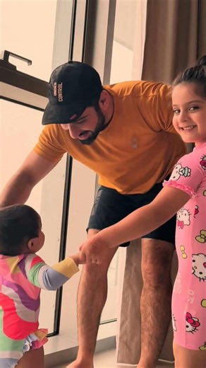 aiman Khan with daughter Amal and miral so beautiful new pictures #shorts #aimankhan #minalkhan