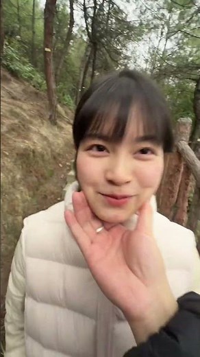 10 Easy Home Decor Hacks for a Stylish Living Room