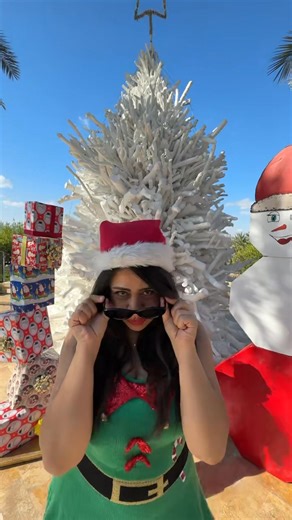 The festive season is still in full swing at Mövenpick Resort & Spa Tala Bay Aqaba. Laughter, playful surprises, and cheerful activities continue to fill our days as guests of all ages enjoy fun moments with our animation team and seasonal characters. From spontaneous smiles to joyful family interactions, every experience adds a lighthearted touch to a memorable stay by the Red Sea. 📞 Reservations: 06 5005300 📞 Resort Direct: 03 2090300 📞 WhatsApp: 00962 79 820 0516 #MovenpickTalaBay #Movenpi