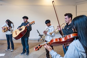 Living in the Fulton Neighborhood of Fulton, CA