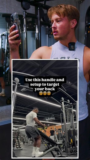 I tried this VIRAL exercise by @errol_fit_talib and I can say my lats were stretched to the MAX with this one! If you have been struggling to grow your lats you have to give this a go on your next back day! Share this to your gym bro and challenge them to see who can lift the most 💪🏻 Try it and let me know whether you gave it a pump 💪🏻 or dump 👎🏻 #back #gym #backday #gymtips #backworkout
