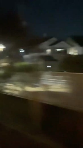 Crew change at Himeji Station... West Express Ginga Good Night Announcement by Osaka Conductor's ...