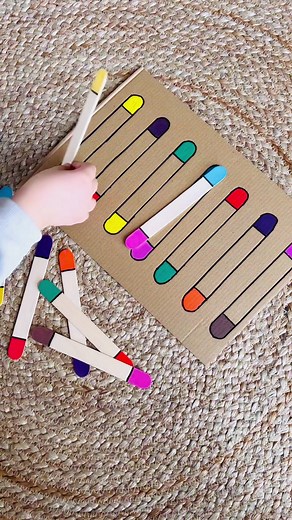 Reconnaissance des couleurs: Activité ludique pour enfants