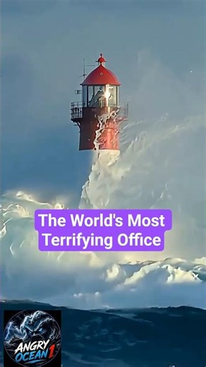 WOULD YOU TAKE JOB in Light House? 🌊Salary: $1,000,000 #monsterwaves#lighthouse #lighthousesVSwaves